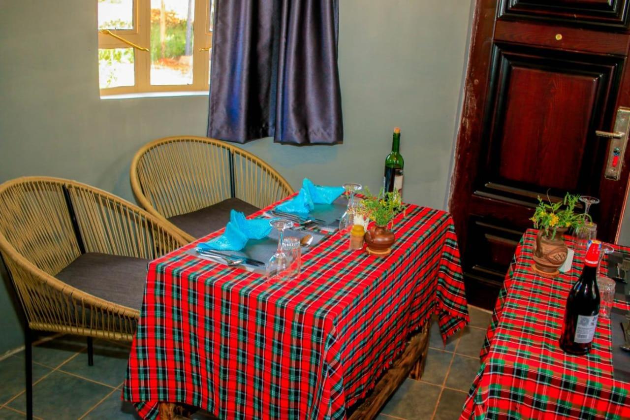 Amanya 3-Bedroom Hut Amboseli Extérieur photo