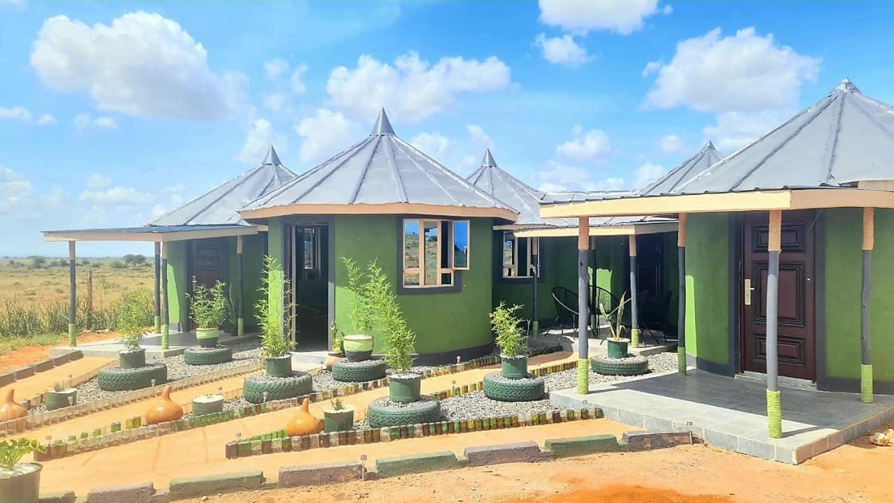 Amanya 3-Bedroom Hut Amboseli Extérieur photo